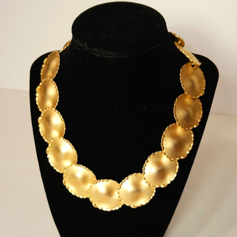 Vintage Look Gold-toned Disc Necklace 18"